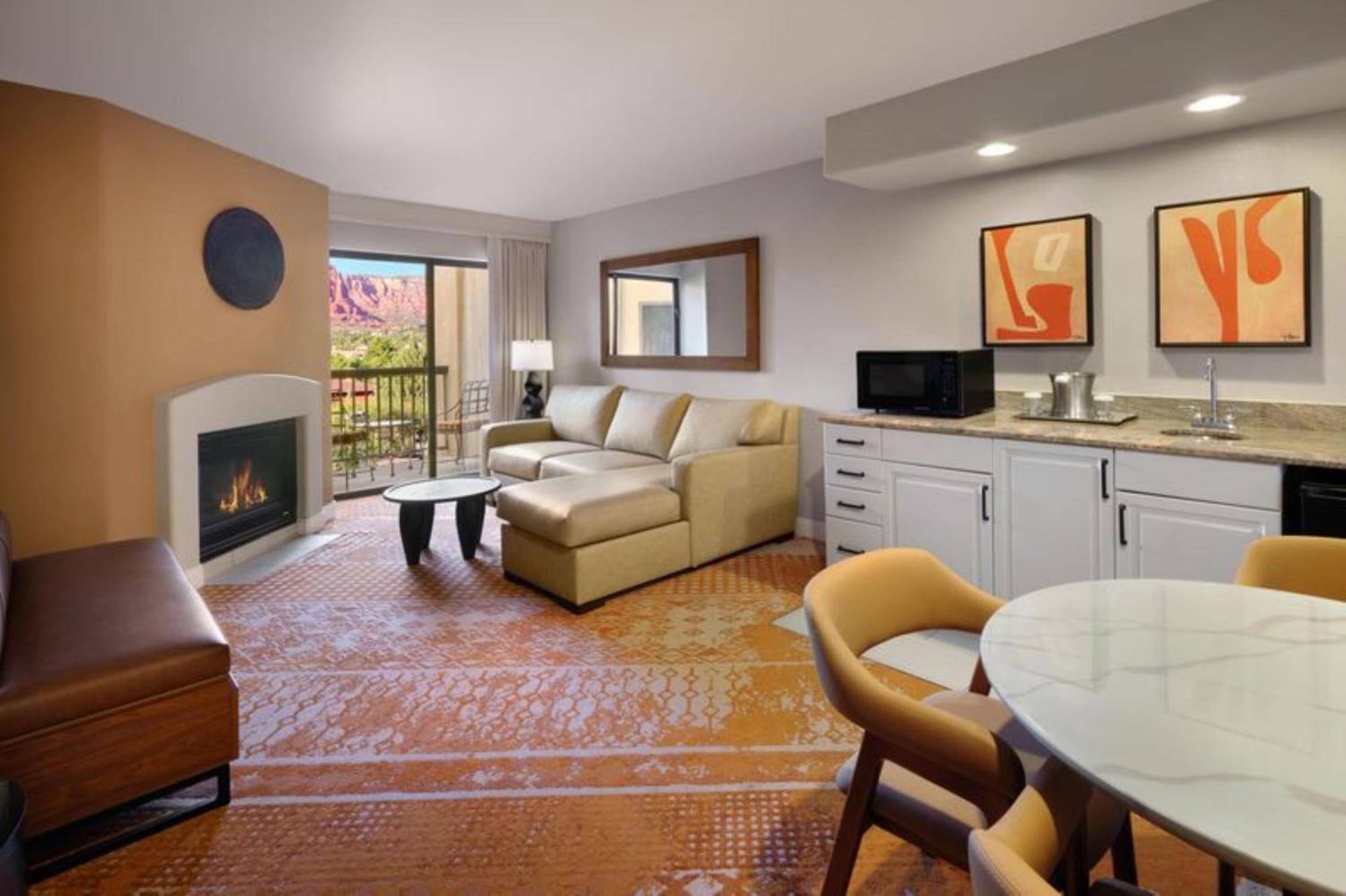 Hilton Sedona Resort At Bell Rock Exterior photo