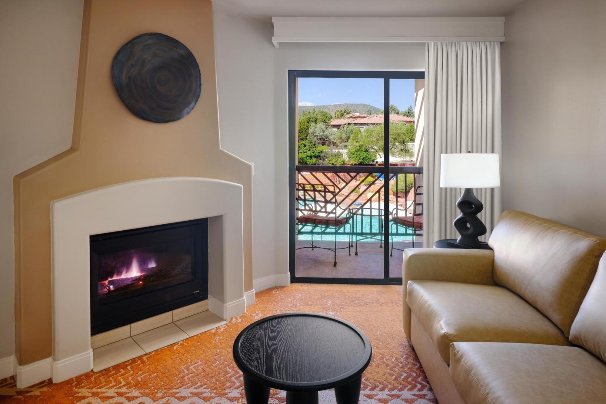 Hilton Sedona Resort At Bell Rock Exterior photo