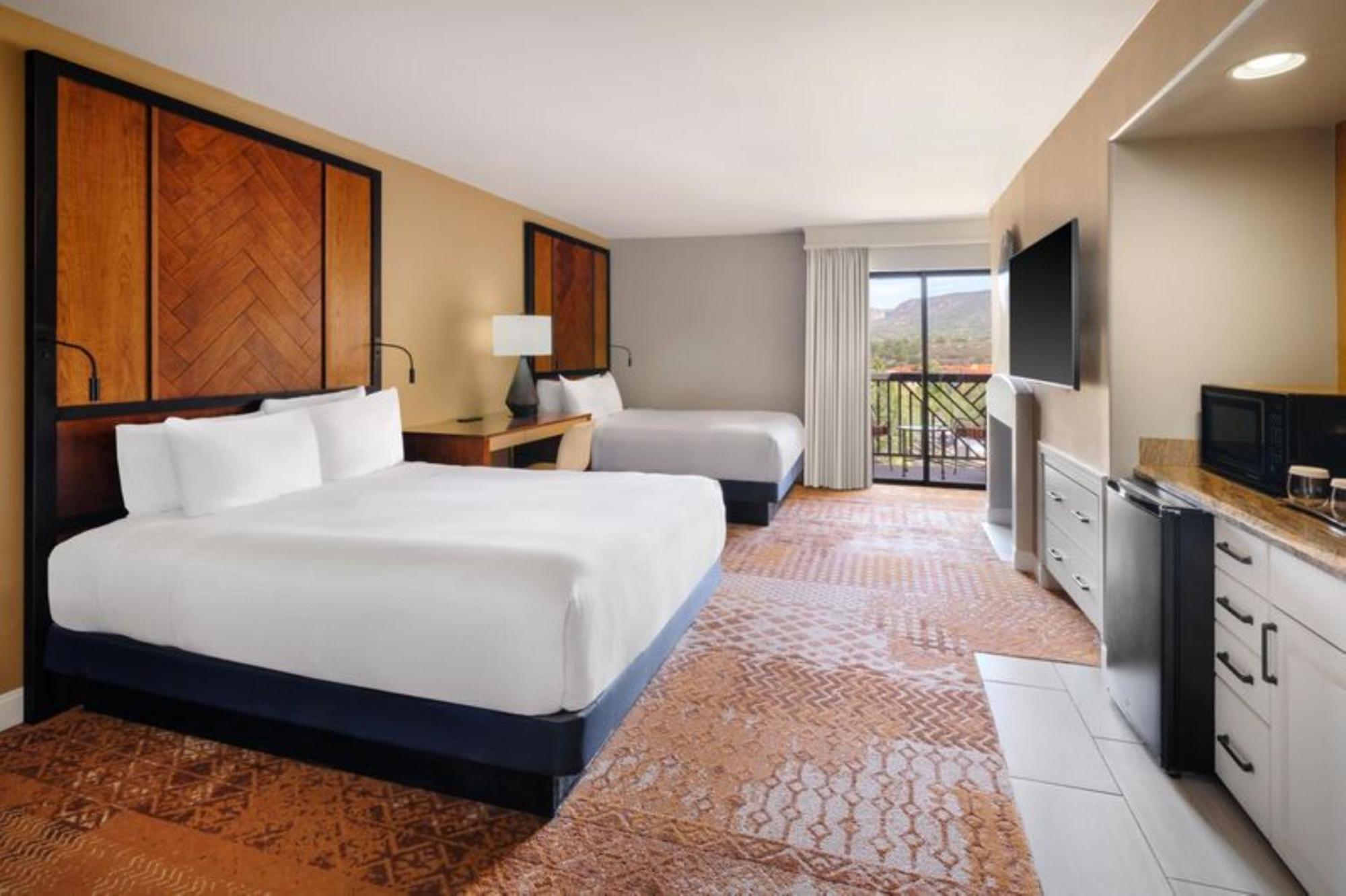 Hilton Sedona Resort At Bell Rock Exterior photo