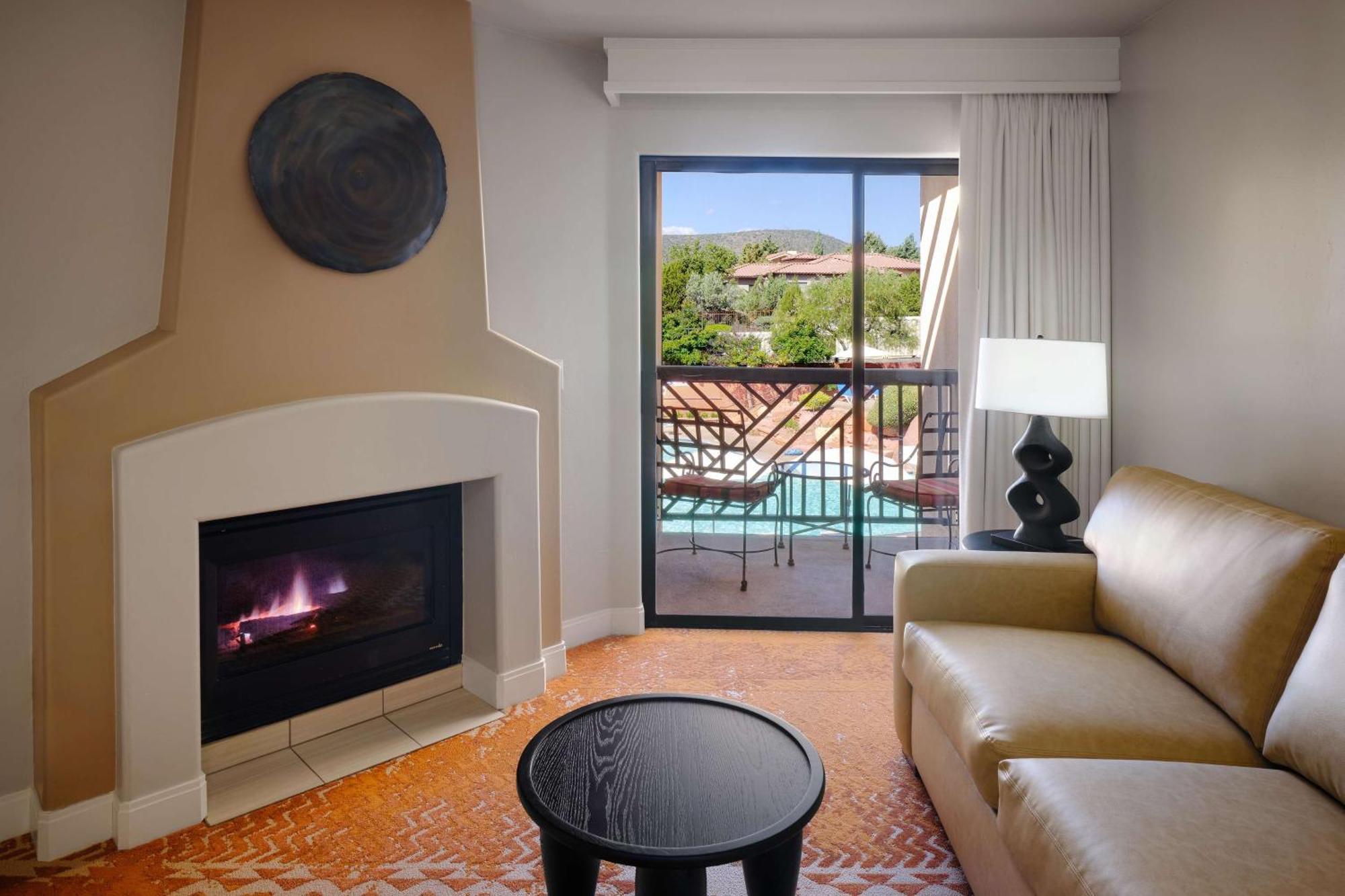 Hilton Sedona Resort At Bell Rock Exterior photo