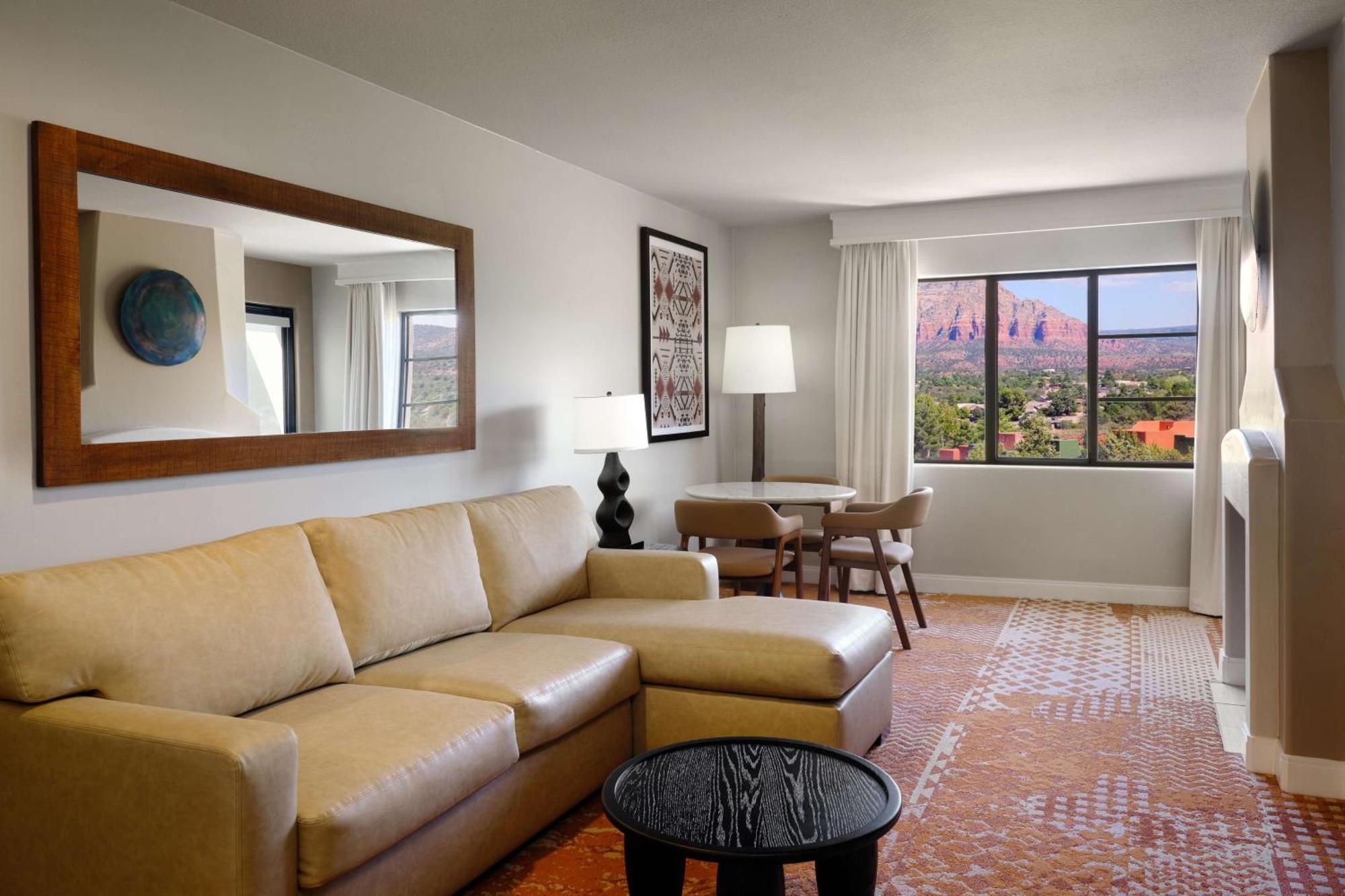 Hilton Sedona Resort At Bell Rock Exterior photo